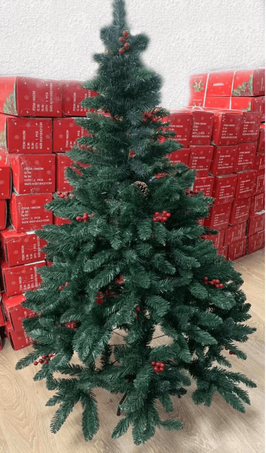 Елка пвх "Белорусская" (шишки и красные ягоды) 210 см